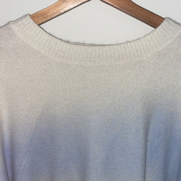 Boutique Ombré Sweater - Picture 5 of 8